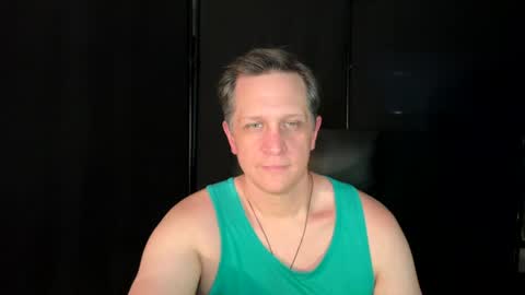 Snapshot of thebatandthecat10 chatting on July 6, 2026, 6:54 pm ISABELLA or MATT online show from July 6, 2026, 6:54 pm