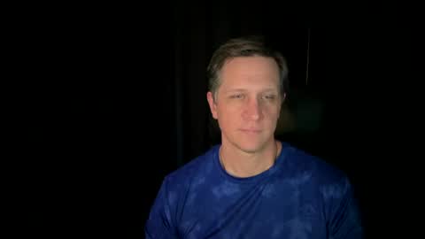 Snapshot of thebatandthecat10 chatting on July 16, 2026, 4:02 pm ISABELLA or MATT online show from July 16, 2026, 4:02 pm