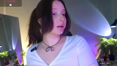 Lucy online show from September 29, 2025, 12:43 pm