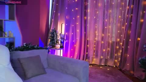 Lucy online show from January 13, 2026, 11:15 am