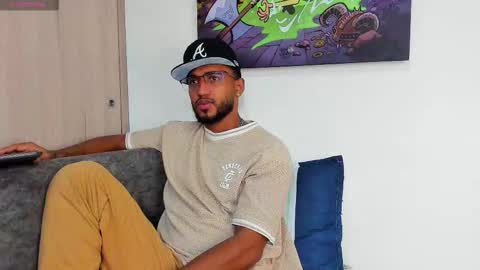 theblack_frank online show from December 4, 2025, 1:31 pm