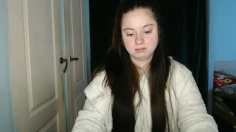 raissa online show from April 13, 2026, 3:28 pm