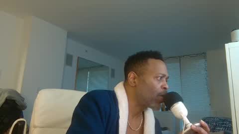 Snapshot of theblacklordmaster chatting on February 6, 2025, 1:10 pm theblacklordmaster online show from February 6, 2025, 1:10 pm