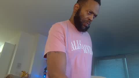 theblacklordmaster online show from December 2, 2025, 5:19 pm