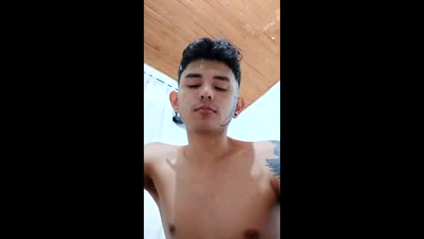 thebluesky_18 online show from December 19, 2025, 10:28 pm