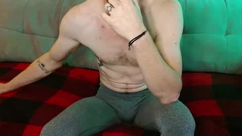 Snapshot of thecarrguyy chatting on September 15, 2025, 4:29 pm Thatcarrguyy online show from September 15, 2025, 4:29 pm