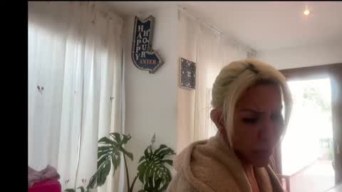 Snapshot of thecontcobracock24cm chatting on January 13, 2025, 10:25 am thecontcobracock24cm online show from January 13, 2025, 10:25 am