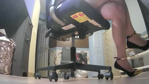 thecowboy_74 online show from January 16, 2026, 4:05 am