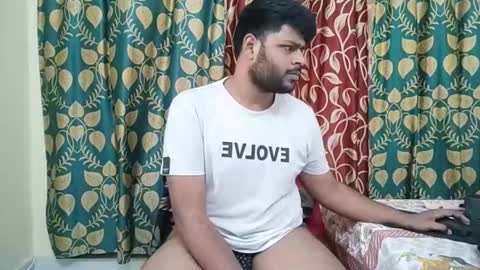 Snapshot of thecuteboyy chatting on May 3, 2026, 3:56 am thecuteboyy online show from May 3, 2026, 3:56 am