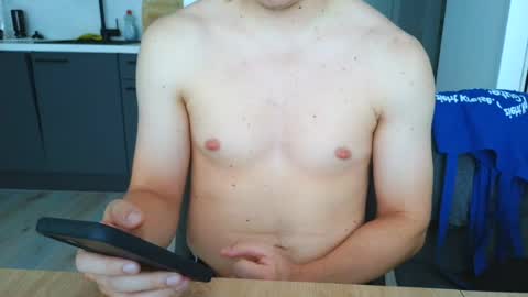 Snapshot of thecuteguy144949 chatting on July 15, 2026, 8:30 am thecuteguy144949 online show from July 15, 2026, 8:30 am