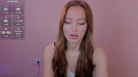 Olivia online show from June 4, 2026, 7:09 pm