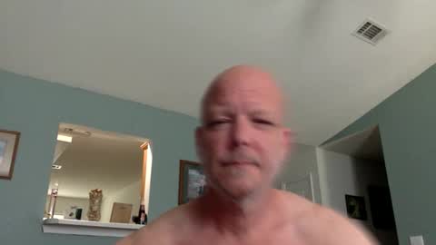 Snapshot of thedoug07 chatting on April 29, 2026, 9:43 pm thedoug07 online show from April 29, 2026, 9:43 pm