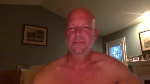 Snapshot of thedoug07 chatting on May 22, 2026, 12:07 am thedoug07 online show from May 22, 2026, 12:07 am