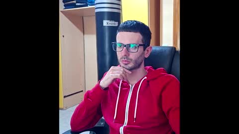 theebigbooss online show from November 14, 2025, 10:29 pm