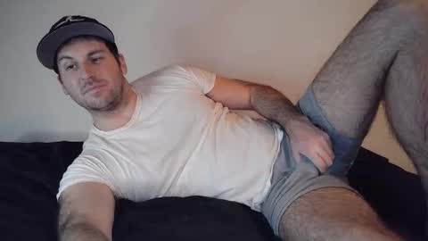 Theetwohander online show from February 20, 2026, 3:03 am