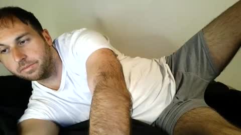 Theetwohander online show from May 25, 2026, 3:34 am