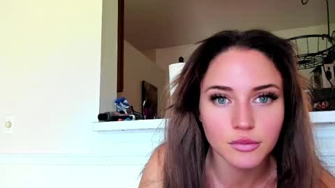 Venus Steele online show from June 6, 2026, 12:54 pm