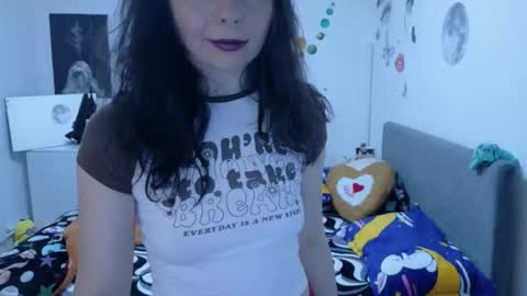 TheFarmergirl online show from March 3, 2026, 7:25 am