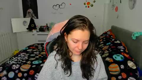 TheFarmergirl online show from March 6, 2026, 11:39 am