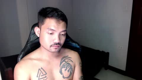 Snapshot of thefriskyasian chatting on January 7, 2025, 6:56 pm Jaycee online show from January 7, 2025, 6:56 pm