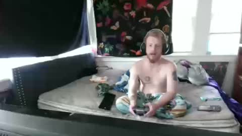 fuzzyfox online show from October 10, 2025, 10:53 pm