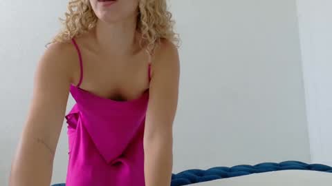 Snapshot of theislandgirl chatting on April 22, 2026, 5:47 pm Lily Marie online show from April 22, 2026, 5:47 pm