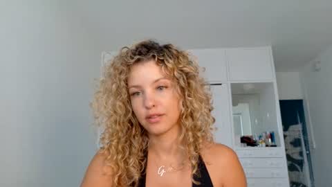 Lily Marie online show from June 24, 2026, 9:03 pm
