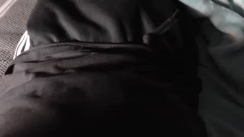 Snapshot of thejerk1974 chatting on December 25, 2024, 5:15 pm Liam online show from December 25, 2024, 5:15 pm