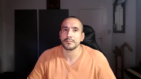 Snapshot of thekingofpains chatting on October 21, 2025, 2:23 am KINGOFPAINS online show from October 21, 2025, 2:23 am