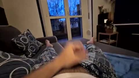 Snapshot of thelasthornet chatting on December 8, 2024, 6:33 am Thelasthornet online show from December 8, 2024, 6:33 am