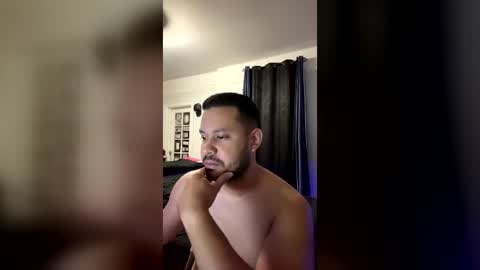 thelion_32 online show from July 26, 2026, 11:22 pm