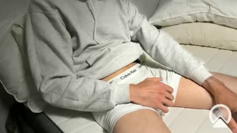 Snapshot of themarkbator chatting on November 3, 2025, 7:15 pm TheMarkBator online show from November 3, 2025, 7:15 pm