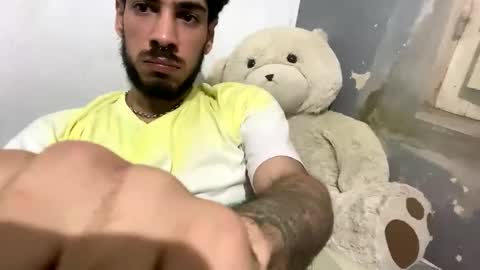 themarttinguyyy online show from November 4, 2025, 3:16 am