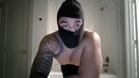 Snapshot of themaskedbull chatting on July 10, 2026, 5:26 pm Themaskedbull online show from July 10, 2026, 5:26 pm