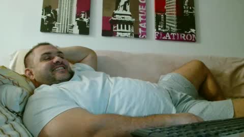 Snapshot of themastercomander chatting on December 28, 2024, 5:03 pm Big Alpha Daddy Master online show from December 28, 2024, 5:03 pm