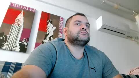 Snapshot of themastercomander chatting on January 3, 2025, 3:44 pm Big Alpha Daddy Master online show from January 3, 2025, 3:44 pm