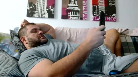 Snapshot of themastercomander chatting on January 12, 2025, 3:28 am Big Alpha Daddy Master online show from January 12, 2025, 3:28 am