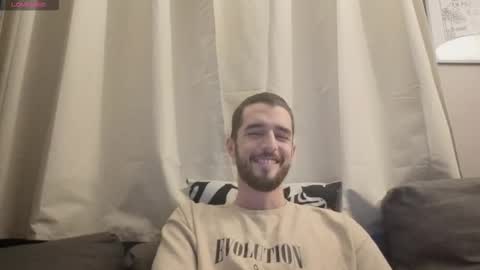 Snapshot of themmistokles chatting on October 20, 2025, 3:45 pm themmistokles online show from October 20, 2025, 3:45 pm