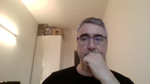 Snapshot of themohican chatting on March 16, 2026, 5:39 pm Themohican online show from March 16, 2026, 5:39 pm