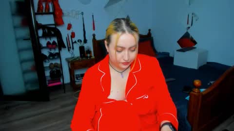 thenaughtygf online show from March 6, 2026, 11:23 pm