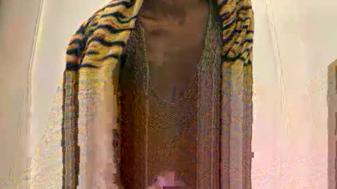 thenymphshow online show from December 16, 2025, 8:52 am