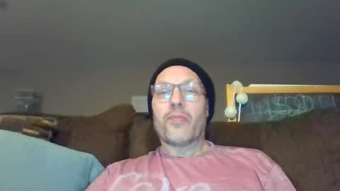 theo6974z online show from May 19, 2026, 3:35 am