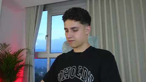 Snapshot of theohawke_ chatting on February 23, 2025, 11:04 pm THEO- MATEO online show from February 23, 2025, 11:04 pm