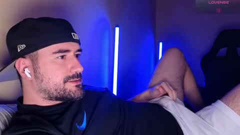 Theo Ravi online show from March 23, 2026, 3:43 am