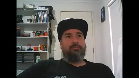 Snapshot of theozbeardguy chatting on October 15, 2025, 2:01 am aussiebeard online show from October 15, 2025, 2:01 am