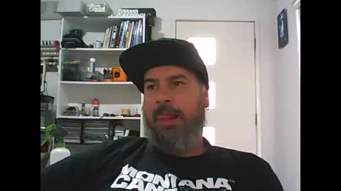 Snapshot of theozbeardguy chatting on March 23, 2026, 12:14 am aussiebeard online show from March 23, 2026, 12:14 am