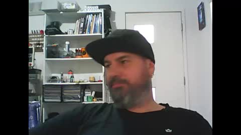 Snapshot of theozbeardguy chatting on March 25, 2026, 5:57 am aussiebeard online show from March 25, 2026, 5:57 am