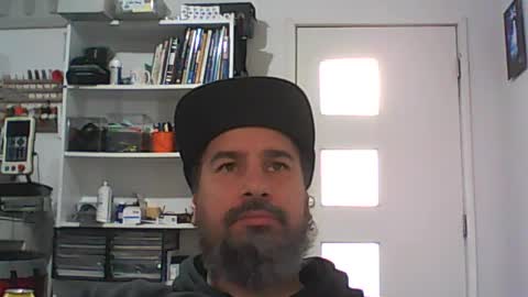 Snapshot of theozbeardguy chatting on July 20, 2026, 3:10 am aussiebeard online show from July 20, 2026, 3:10 am