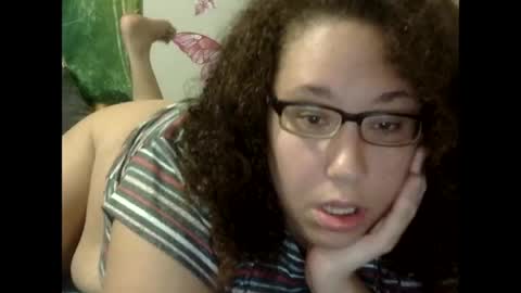 Amelia online show from April 28, 2026, 3:33 am