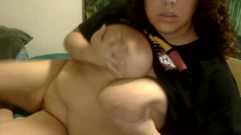 Snapshot of theplayfulbbw chatting on July 19, 2026, 5:55 am Amelia online show from July 19, 2026, 5:55 am